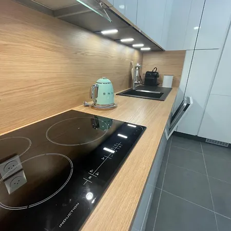 Appartement Cannes, Avec Parking+terrasse, Croisette à Pied! *